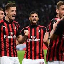 AC Milan doma 1-2 Genoa Cricket